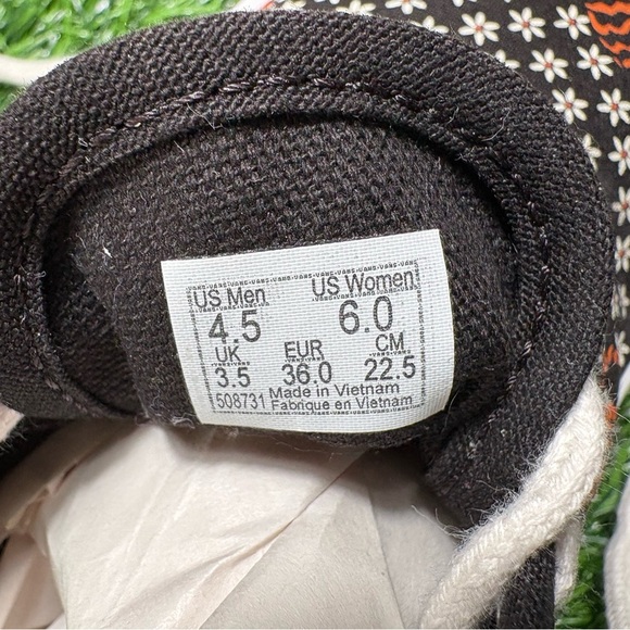 VANS Unisex Bengal Tiger Floral Black/Orange/White Low-Top Sneaker- M4.5, W6.0 - Picture 9 of 9